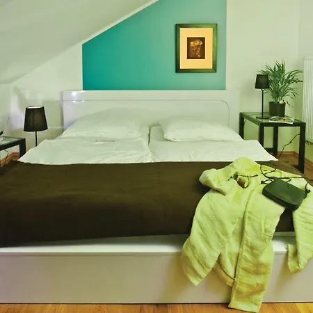 Semesterbostad 2 Bedroom Amazing In Pinnow *